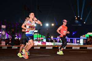 BIB: 41641
                            <button type="button" onclick="openModal(15078000)" class="btn btn-primary btn-sm float-right btn-popup" data-toggle="modal" data-target=".modal-high-quality">
                        <i class="fas fa-shopping-cart"></i> Add to Cart
                    </button>
                                            <button type="button" onclick="isThisMe(15078000, true)" class="btn btn-success btn-sm float-right btn-popup btn-isme hidden" data-toggle="tooltip" data-placement="bottom" title="นี่คือรูปของคุณใช่ไหม คลิกที่นี่เพื่อเอาเข้าอัลบั้ม">
                        <i class="fas fa-plus"></i> Add to album
                    </button>
                    <button type="button" onclick="isThisMe(15078000, false)" class="btn btn-warning btn-sm float-right btn-popup btn-isnotme hidden">
                        <i class="fas fa-ban"></i> Remove from album
                    </button>